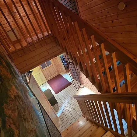 Moekki Ison Vesistoen Rannalla * Kuopio