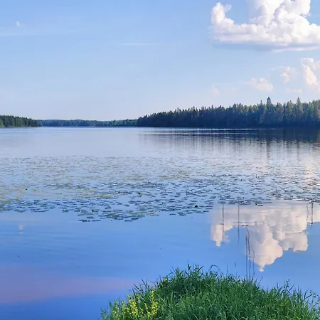 Moekki Ison Vesistoen Rannalla Apartmán